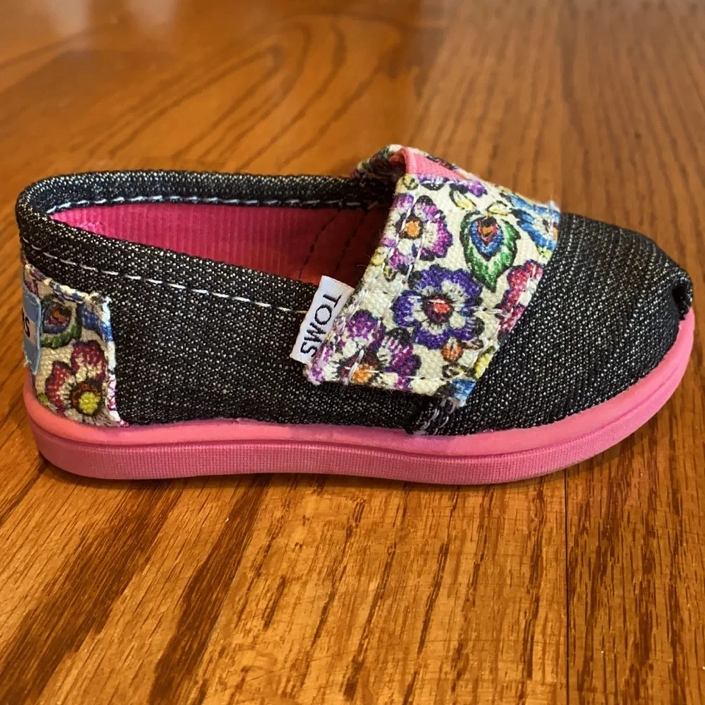 Toms Kids Floral Denim Slip-On Shoes - Pink, Blue, Black
